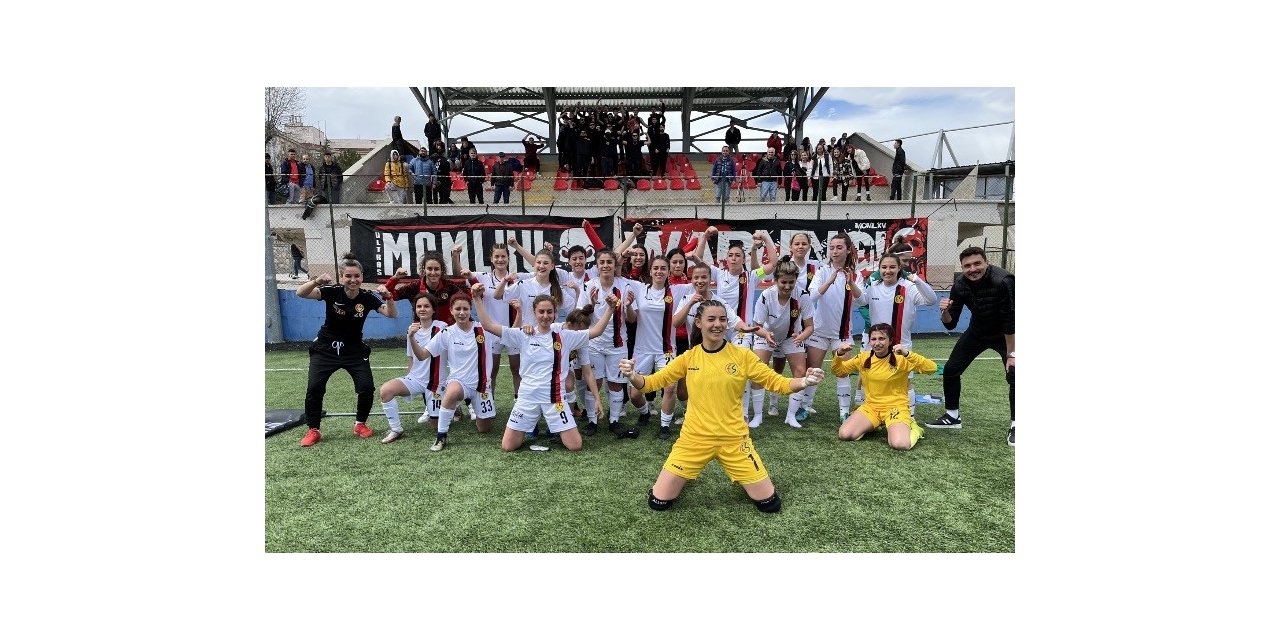 Eskişehirspor, Kadınlar Ligi’nde tutulamıyor