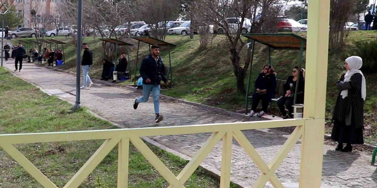 Sivas’ta MSÜ sınavı heyecanı