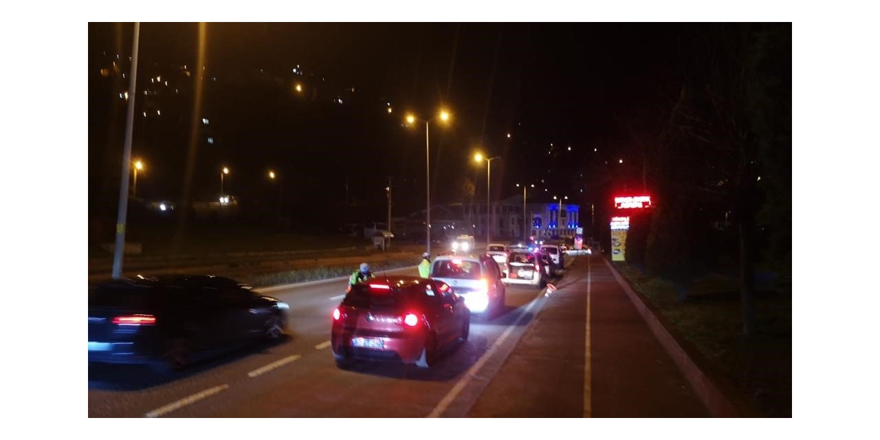 Ekipler 93 aracı denetledi, 5 bin 704 lira ceza uyguladı