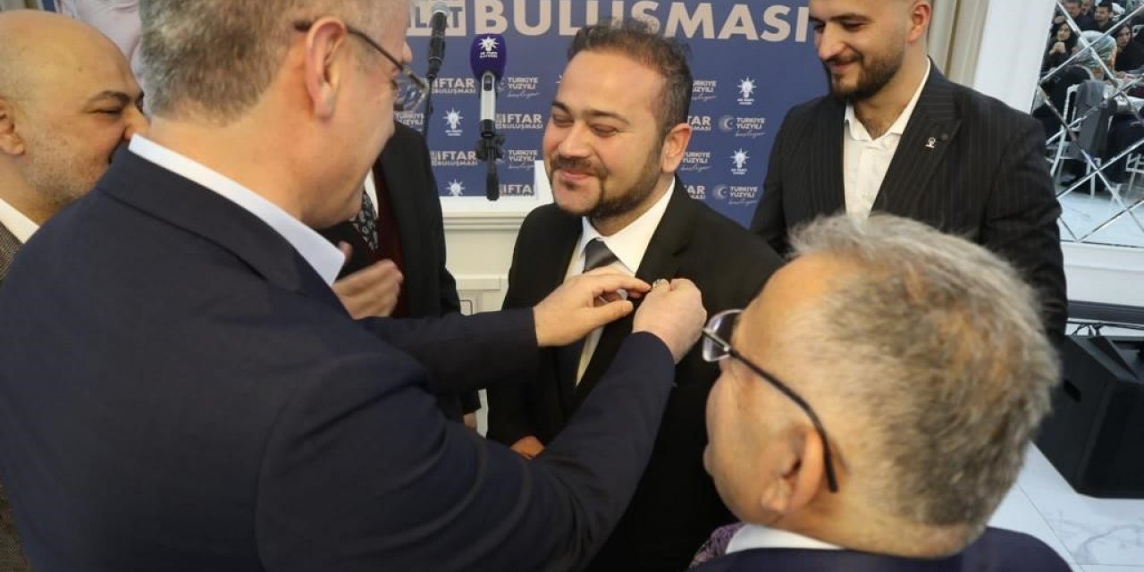 DEVA Partisi’nden 3 isim AK Parti’ye Katıldı