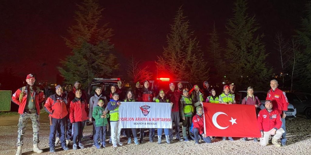 DAK ekibinden 7 kilometrelik gece yürüyüşü