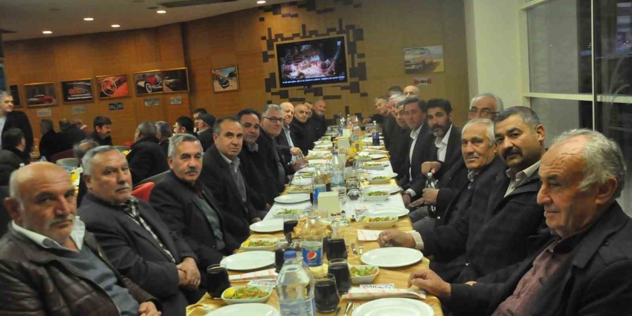 Kaymakam Sülün, muhtarlarla iftarda bir araya geldi