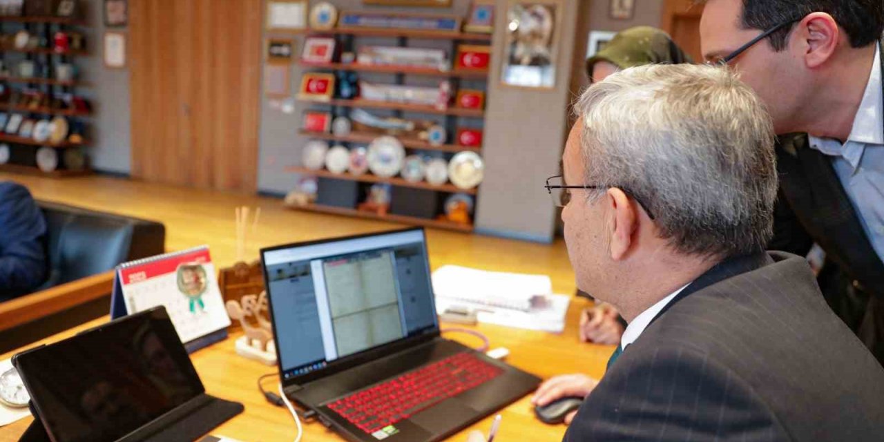 Mustafa Hakkı Yeşil Kütüphanesi’ndeki 688 adet el yazması eser dijital ortamda