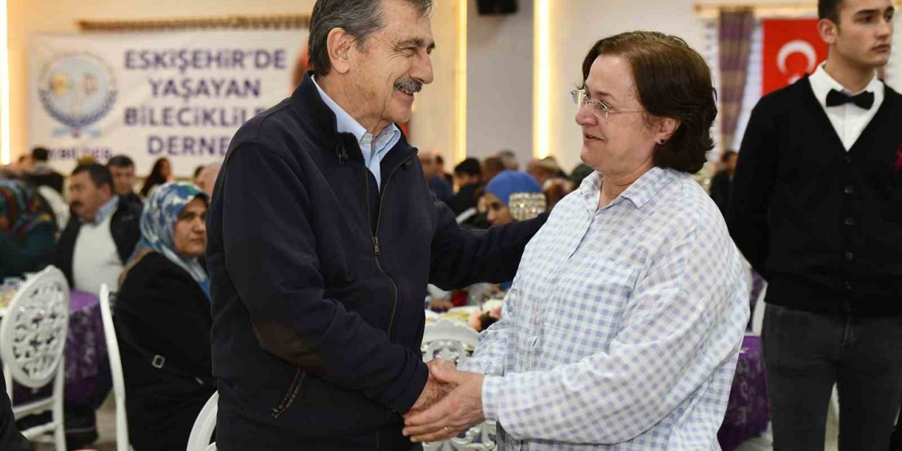 Başkan Ataç Bilecikliler ile iftarda buluştu