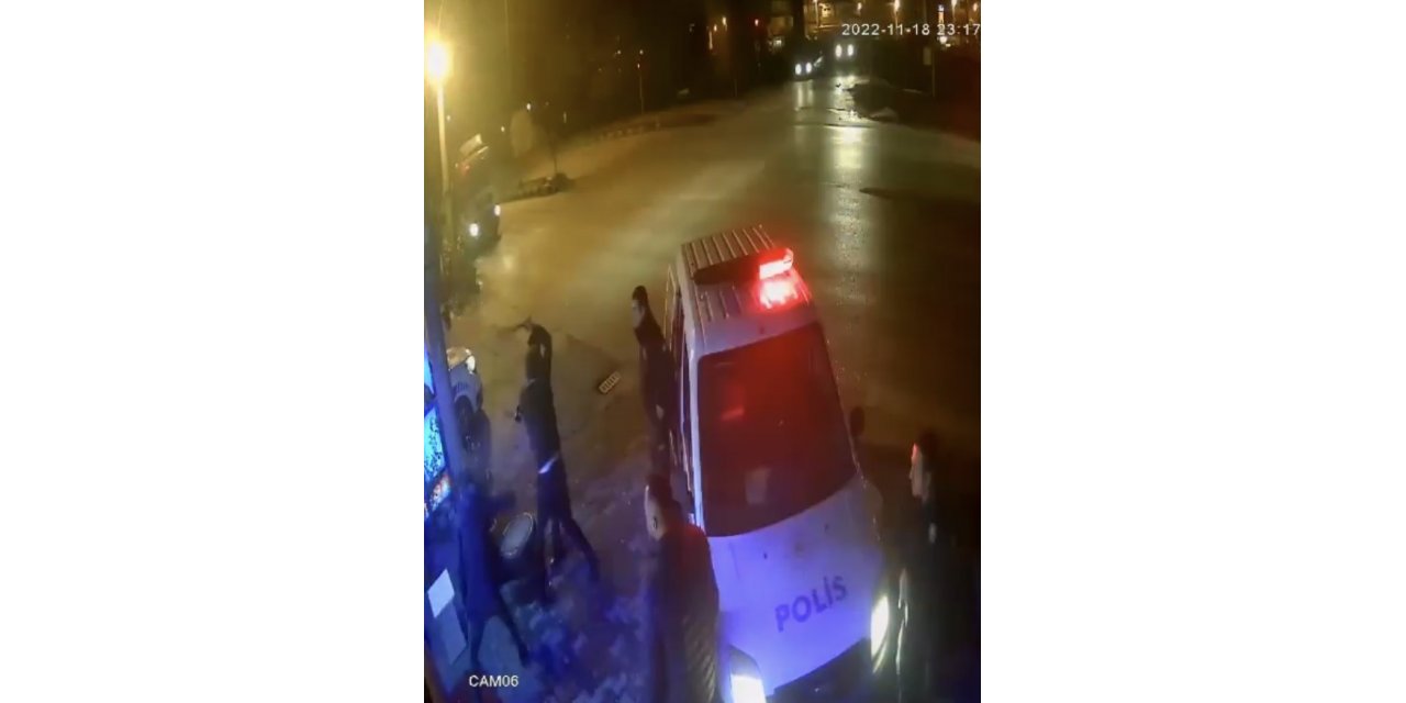 Güvenlik kamerası herşeyi kaydetti, arkadaşlarına silah doğrultan sanığa 7 yıl hapis