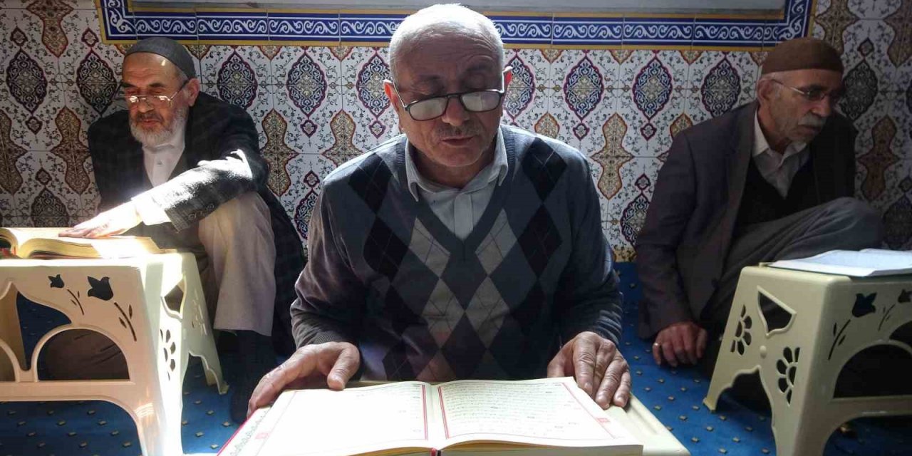 Bingöl’de 14 asırlık mukabele geleneği sürüyor