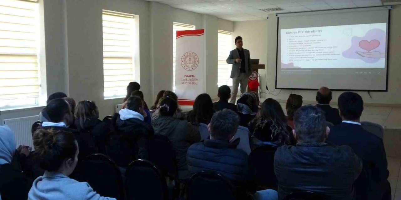 Afetten etkilenen öğrencilerin eğitimde uyumuna yönelik seminer düzenlendi