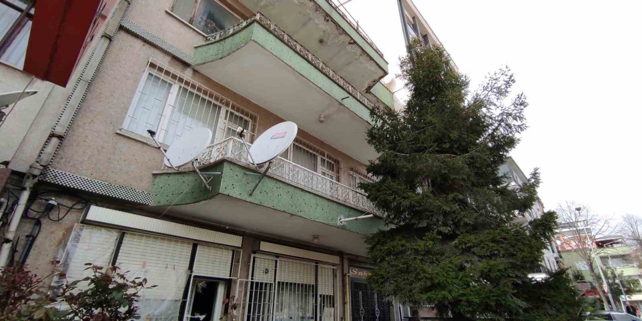 Bakırköy’deki eski binaların kiraları deprem endişesiyle düştü