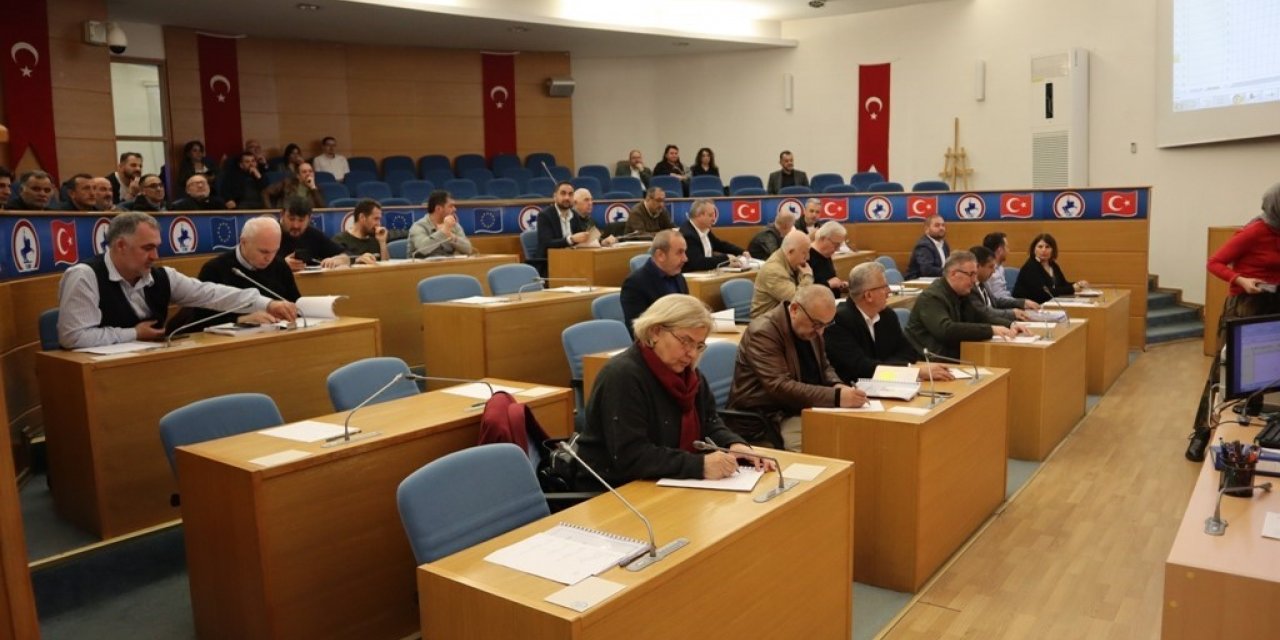 Meclis 34 gündem maddesini görüştü