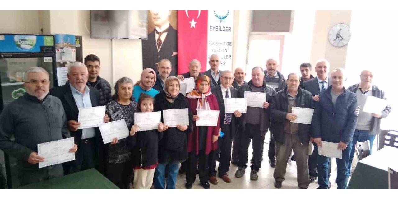 ‘Mantar Yetiştiriciliği’ kursuna katılan 40 kursiyer törenle sertifikalarını aldılar