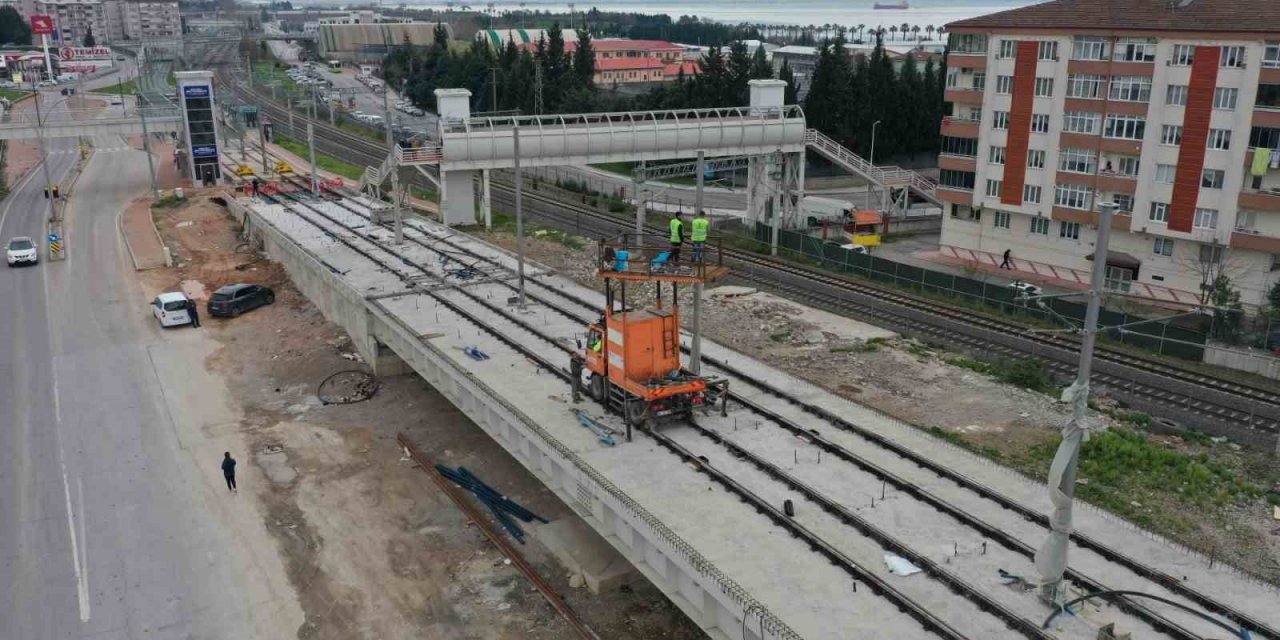 Kuruçeşme’ye uzanacak tramvay hattında ray imalatı tamamlandı