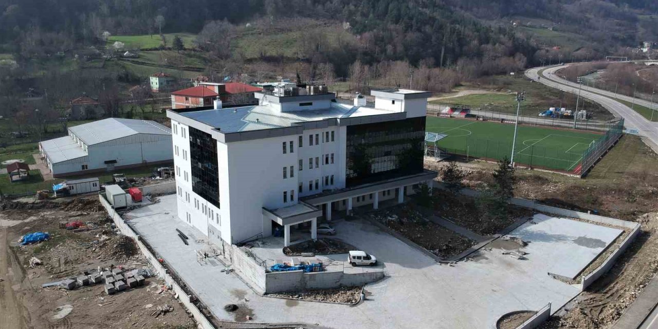 Sinop’un yeni ilçe devlet hastanesinde sona yaklaşıldı