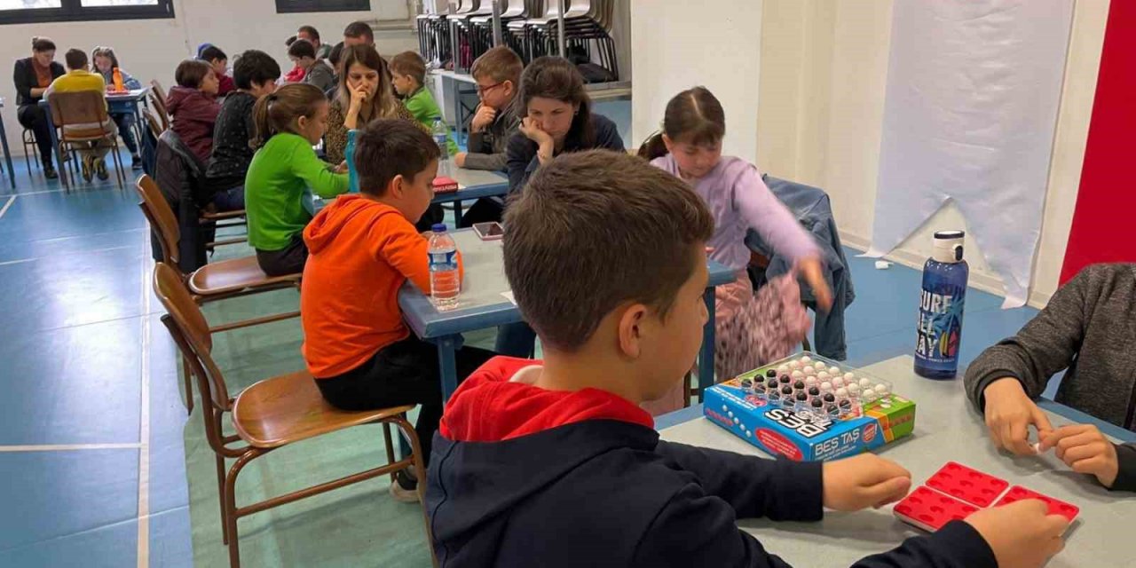 Çorlu’da akıl ve zeka oyunları finali yapıldı