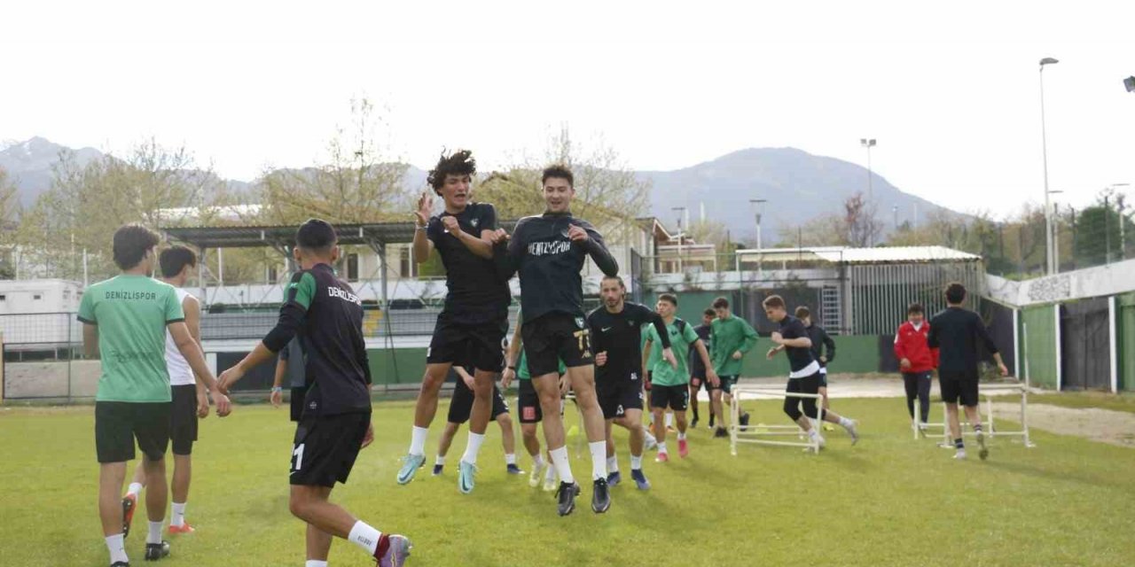 Rize’yi eleyen genç horozlarda hedef Pendikspor