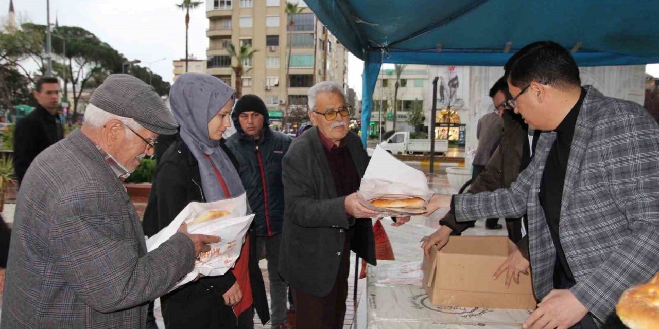 Nazilli Belediyesi Başbuğ Türkeş için hayır yaptı