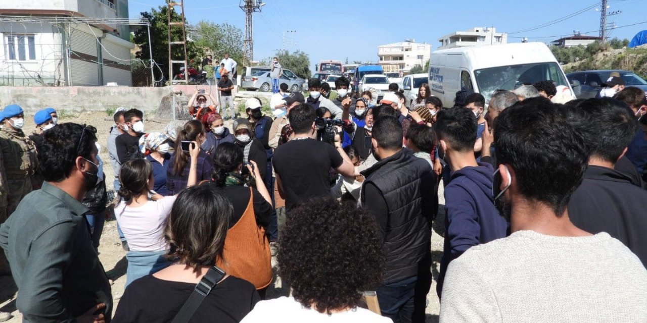 Hatay’da moloz eylemine jandarma müdahalesi