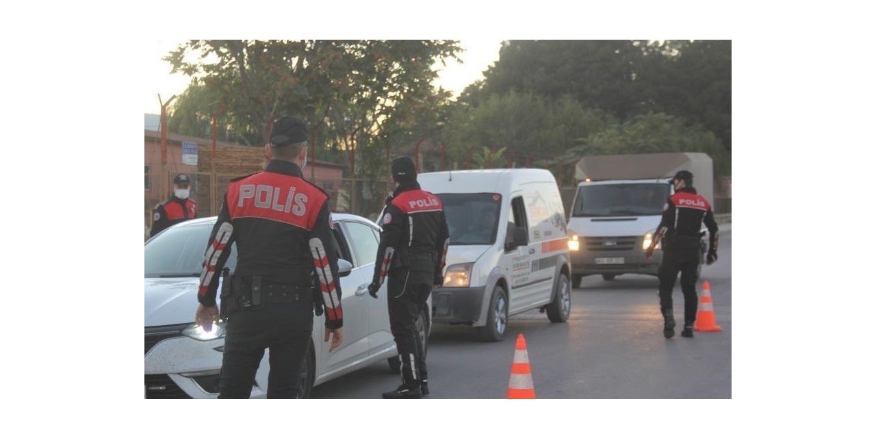 Erzincan’da çeşitli suçlardan aranan 37 kişi yakalandı, 27 kişi gözaltına alındı