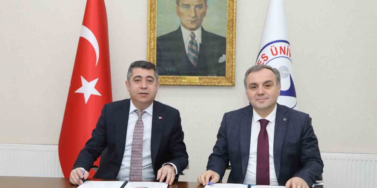 ERÜ ile Koop-İş Sendikası arasında ek protokol imzalandı