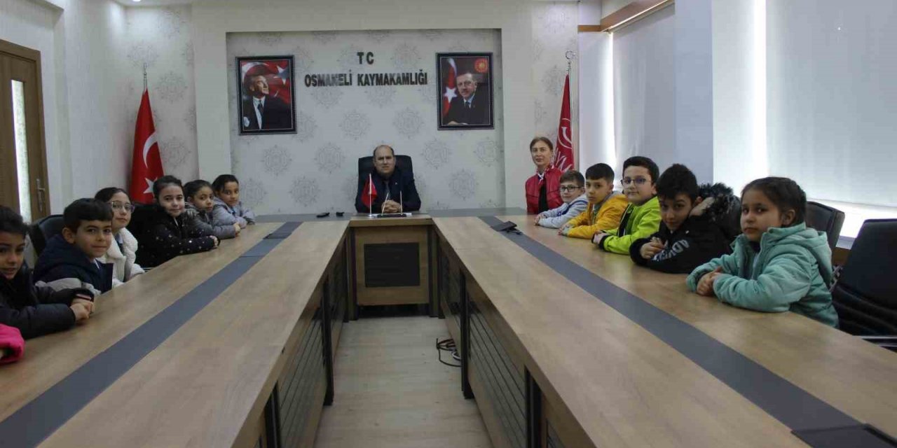 Öğrencilerden Kaymakam Ünal’a ziyaret