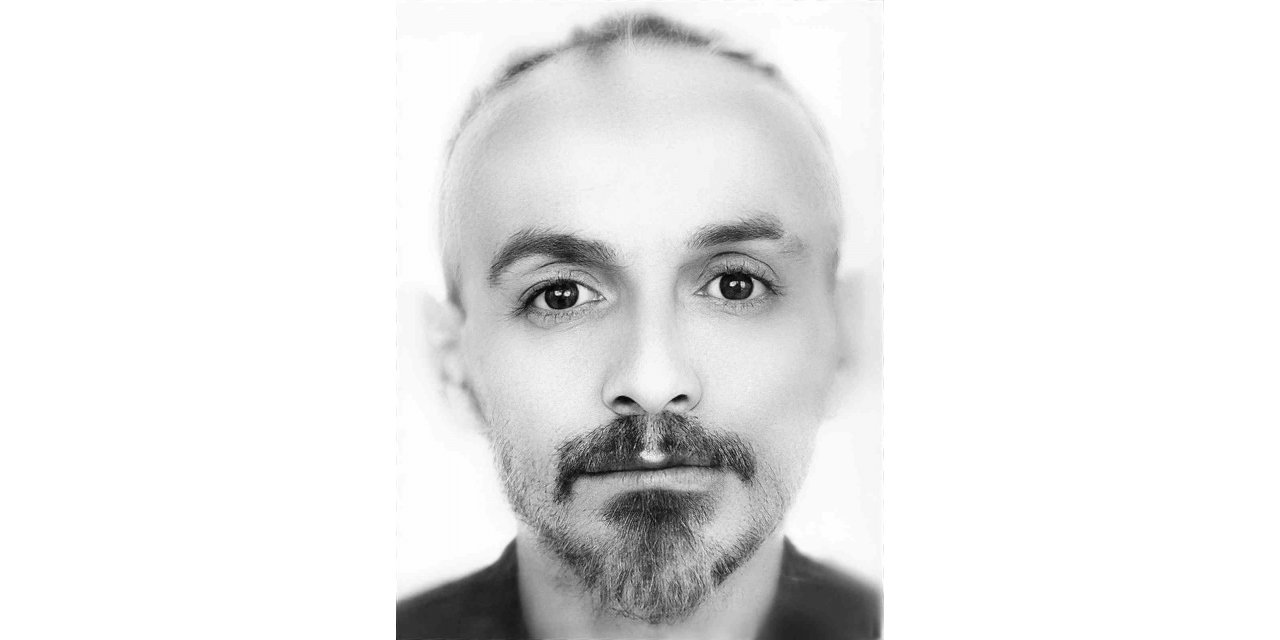 Arkadaşının evinin balkonunda ölü halde bulundu