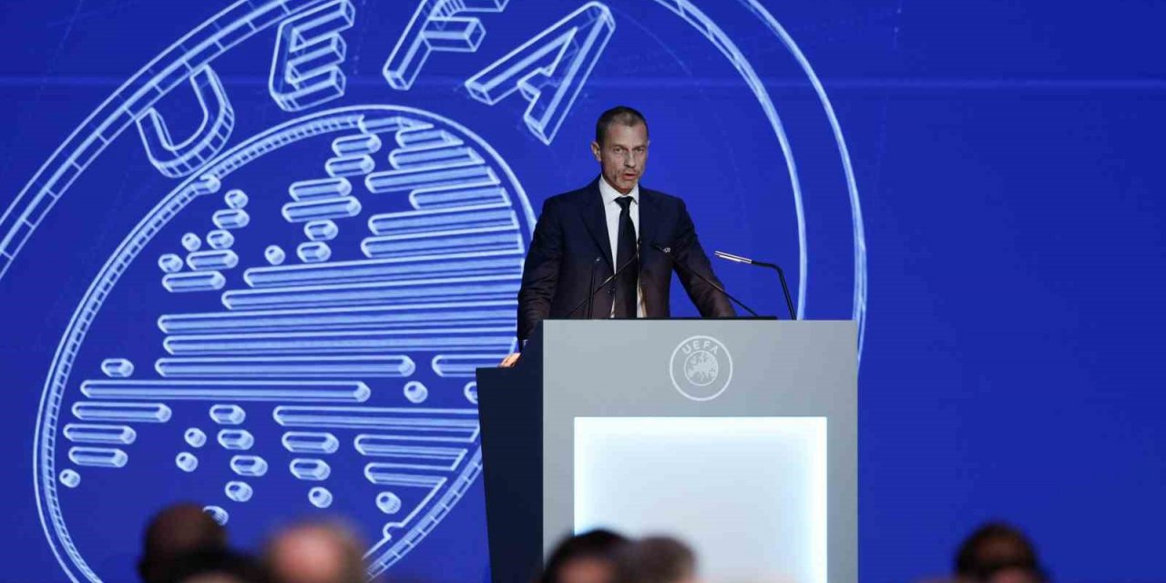 Aleksander Ceferin yeniden UEFA Başkanı seçildi