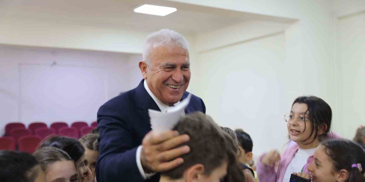 Başkan Atay, ilkokul öğrencileri ile bir araya geldi