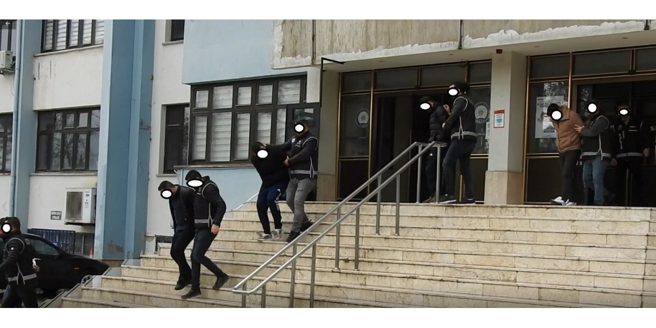 Kaçak silahlar Buldan’a Karadeniz’den getirilmiş