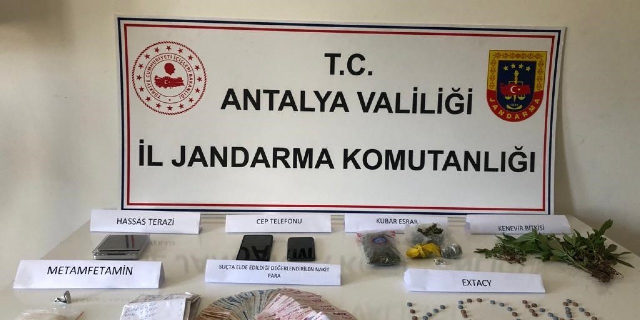 Jandarmadan Alanya’da uyuşturucu operasyonu