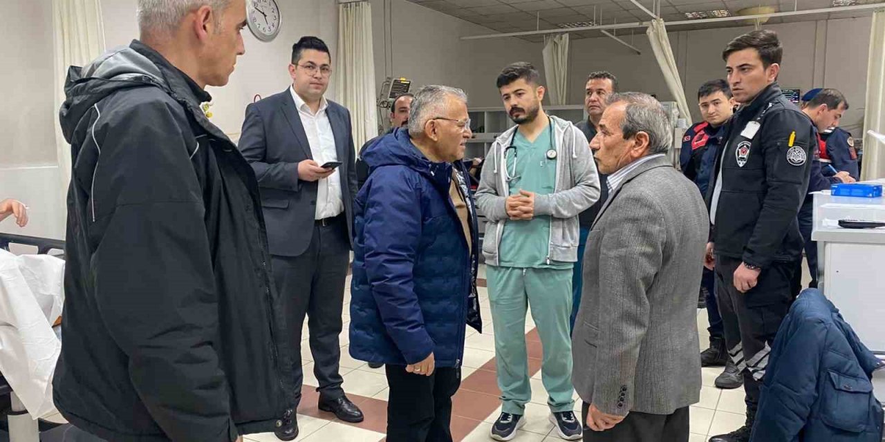 Başkan Büyükkılıç, trafik kazasında yaralanan vatandaşları ziyaret etti