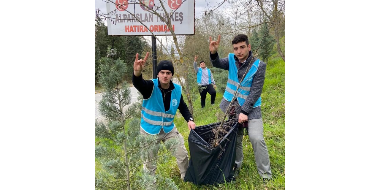 Yalova Ülkü Ocakları’ndan Türkeş’e ahde vefa