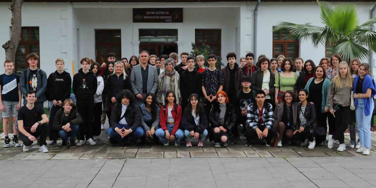 İnovasyon merkezi Hollandalı öğrencileri ağırladı