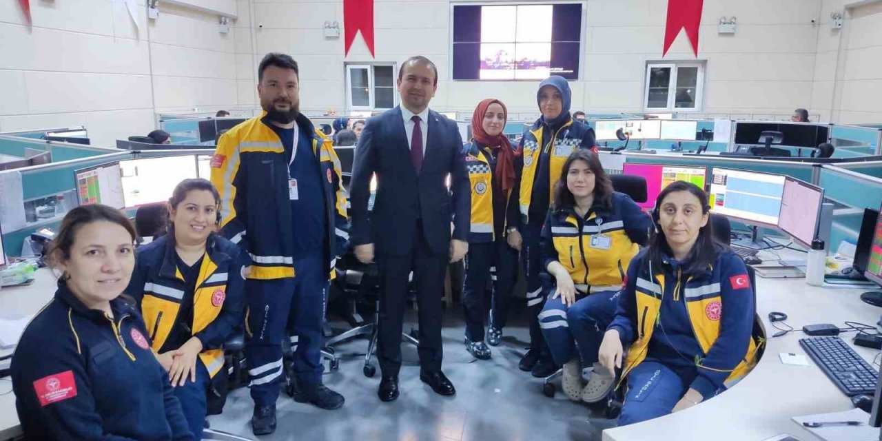 İl Sağlık Müdürü, 112 çalışanlarını tebrik etti