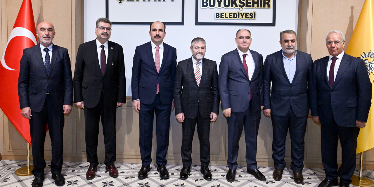 Hazine ve Maliye Bakanı Nebati'den Konya BB Başkanı Altay’ı ziyaret