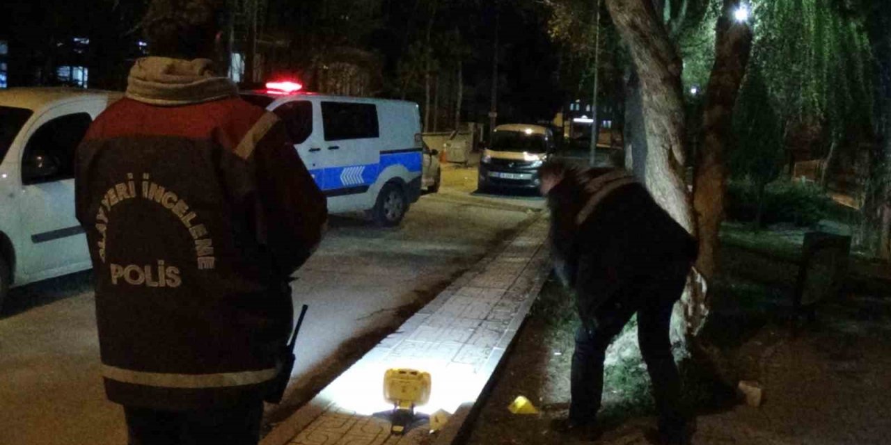 Çorum’da bir eve ateş açıldı