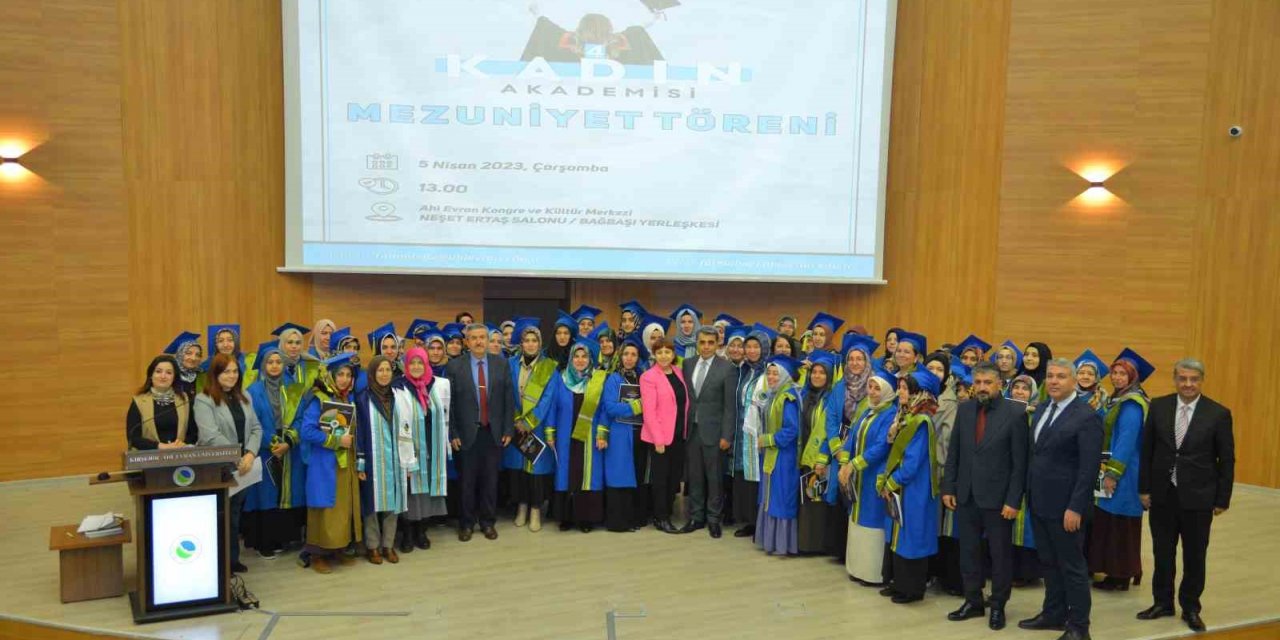 KAEÜ’de 4. Kadın Akademisi Mezuniyet Töreni gerçekleştirildi