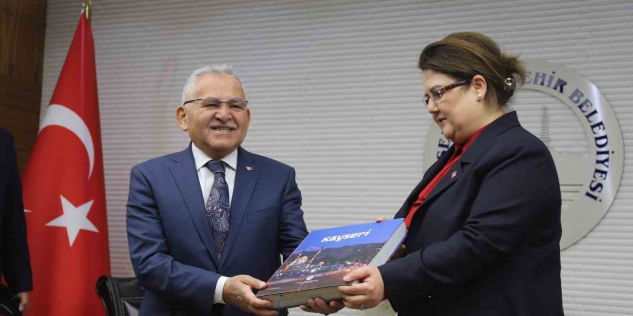 Büyükşehir, Kayseri’nin kitabını yazdı