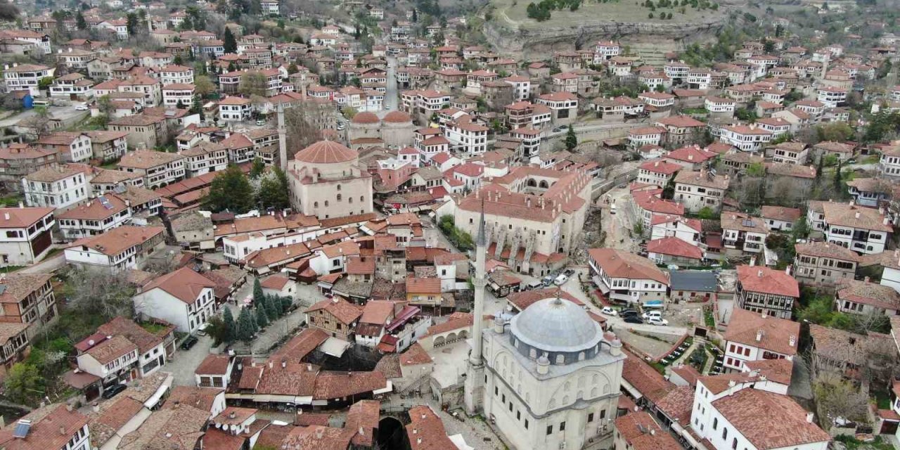 Kültür turizminin gözdelerinden olan Safranbolu Ramazan Bayramı’ndan umutlu
