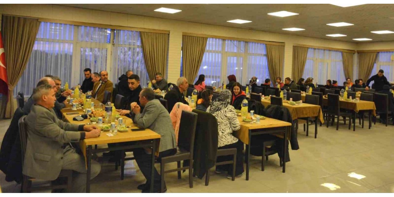 Lapseki’de kardeşlik iftarı düzenlendi