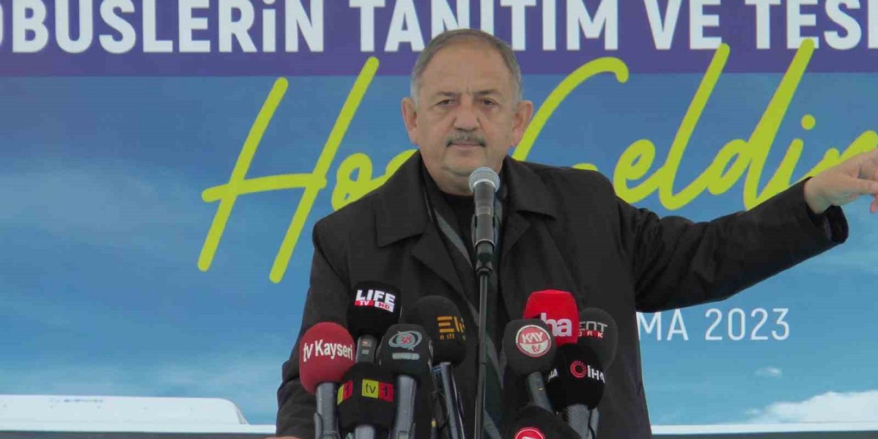 AK Partili Özhaseki: “Bunlar yolda karşılaşsa birbirine selam vermez, adeta birbirine benzemezler çetesi”