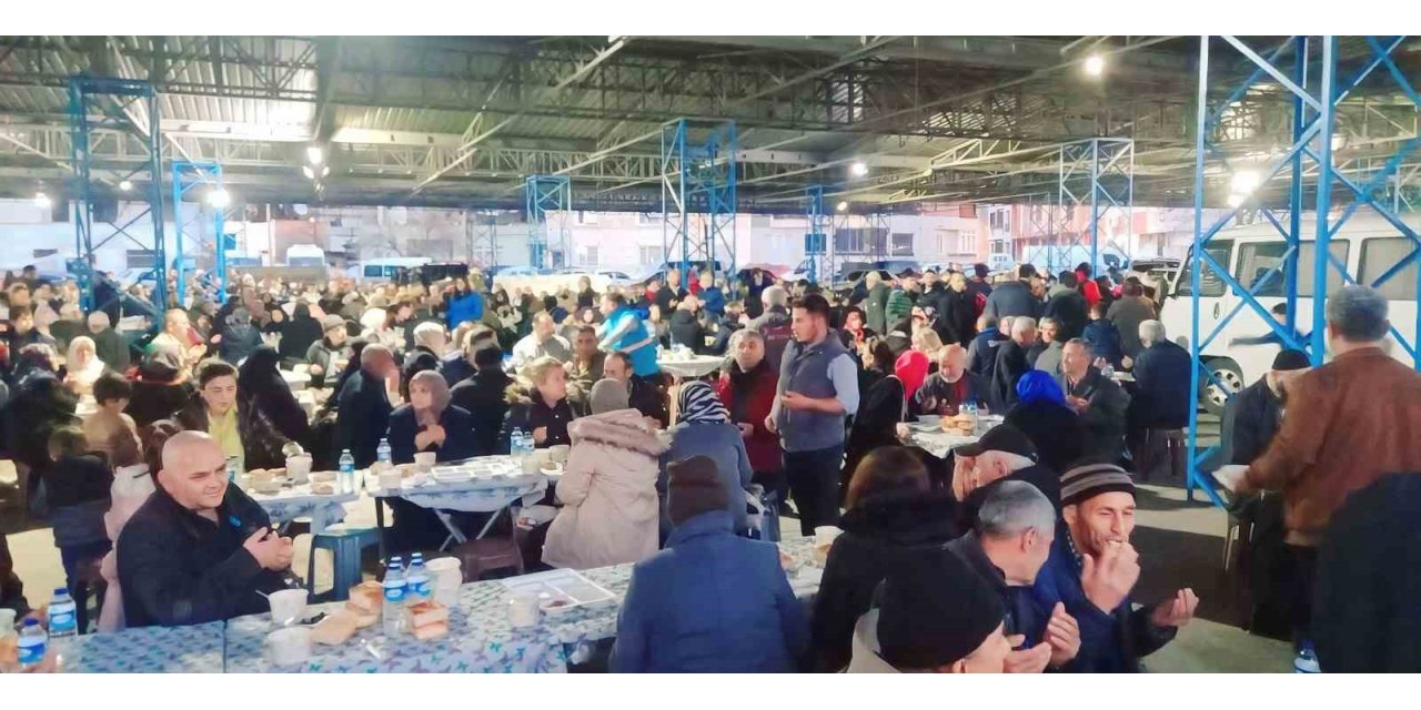 Edremit’te “Birlik, Beraberlik ve Kardeşlik iftarı”
