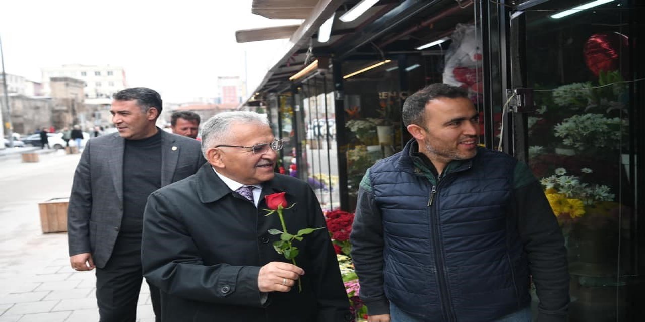 Başkan Büyükkılıç’tan esnaf ziyareti