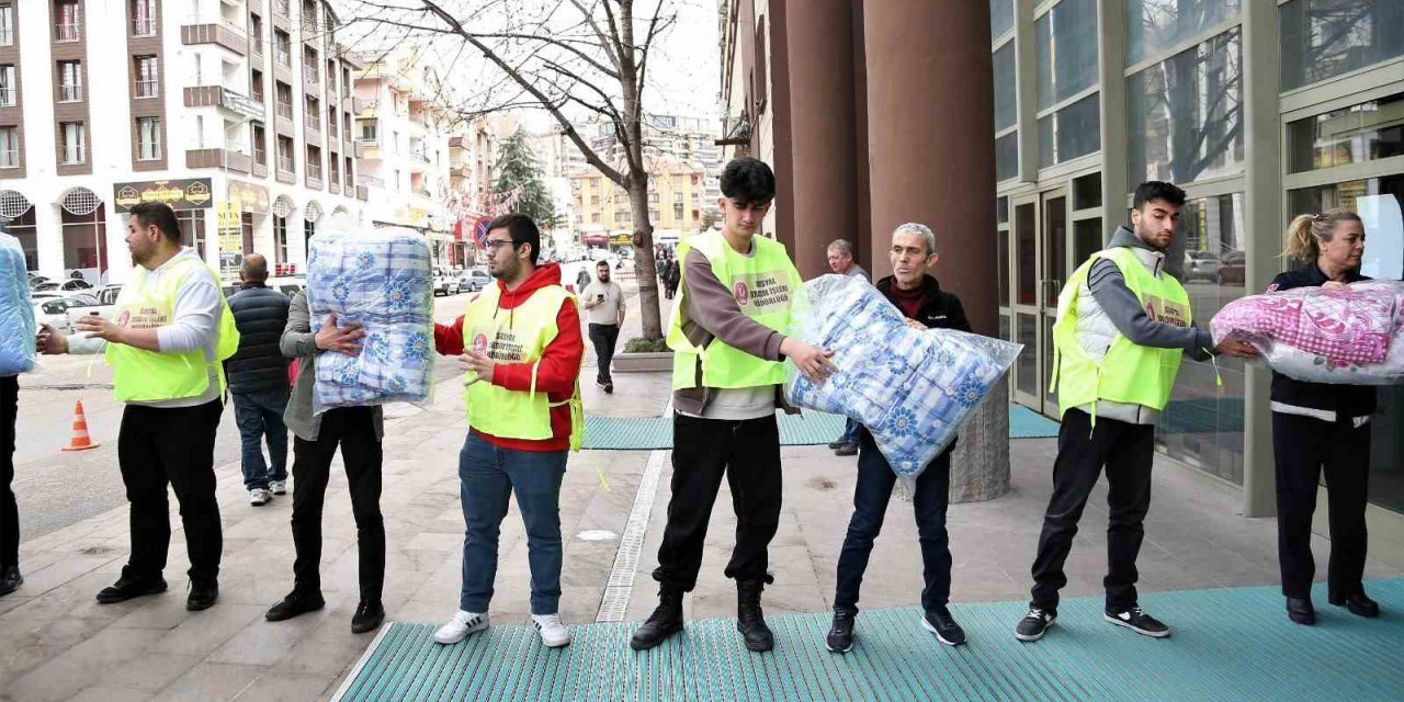 Kardeş Pakistan’dan anlamlı bağış