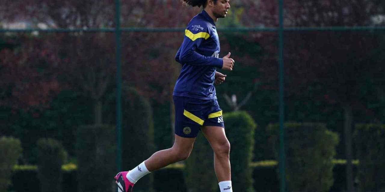 Fenerbahçe, Karagümrük maçı hazırlıklarına başladı