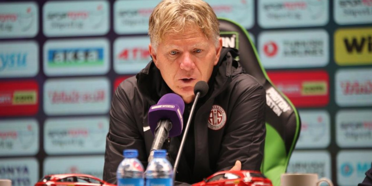 Antalyaspor Teknik Sorumlusu Groenendijk'ten Konyaspor maçı sonrası açıklama