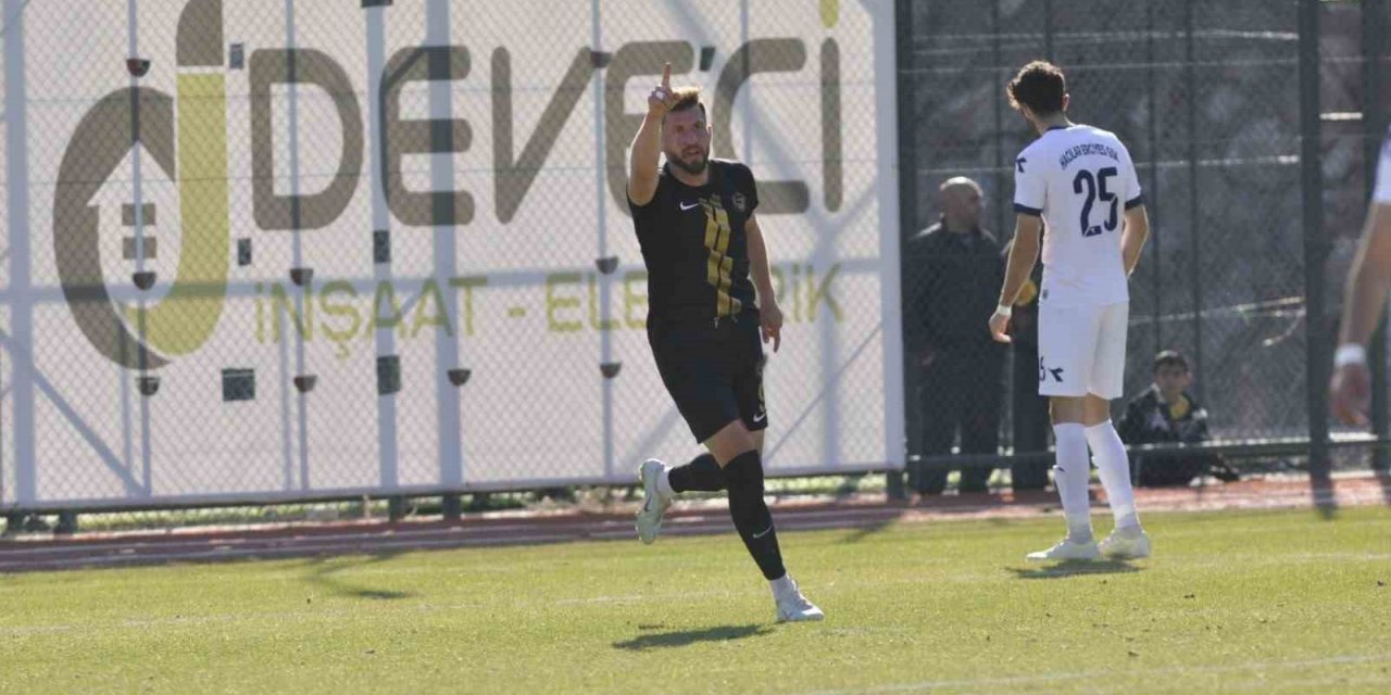 Talasgücü’nde Akın Arıcan 13 gole ulaştı