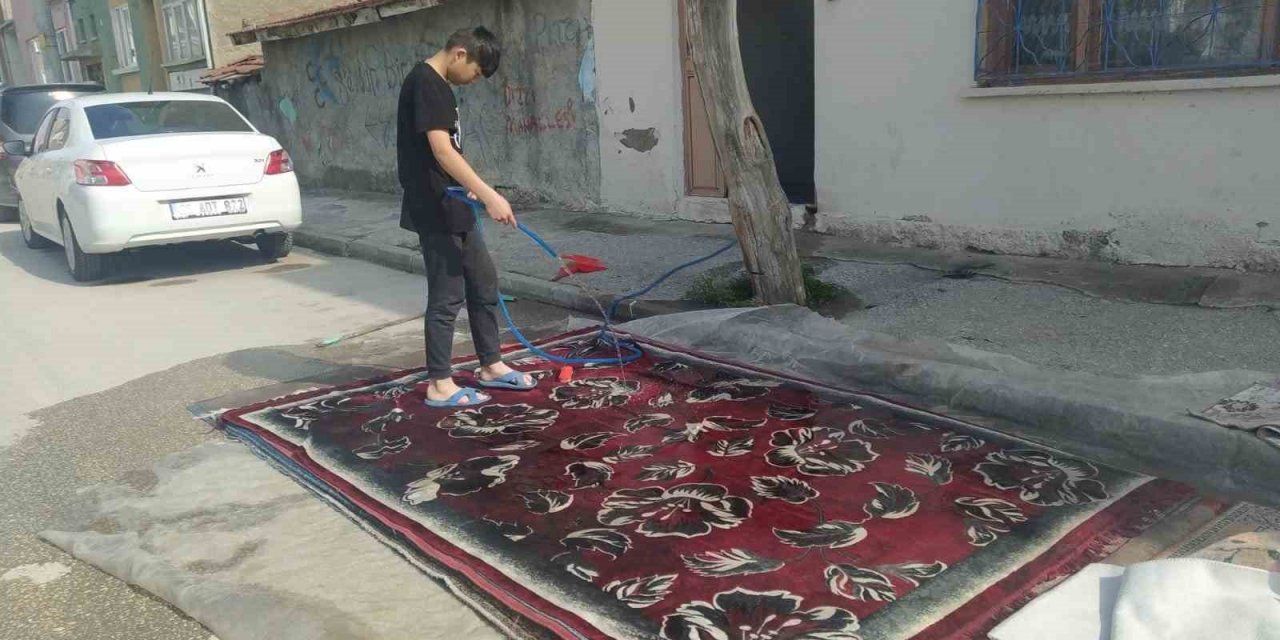 Bayram temizliği başladı