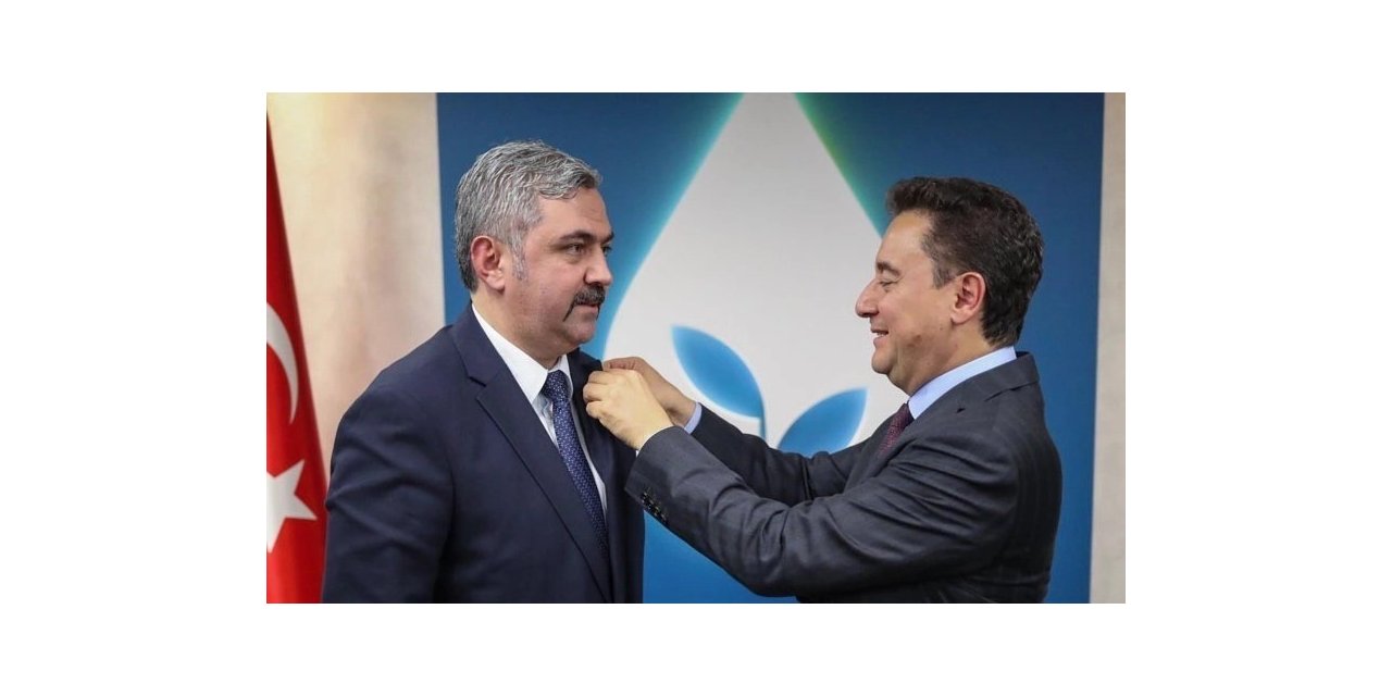 BBP’den istifa eden Tahir Şahin, DEVA’dan da istifa etti
