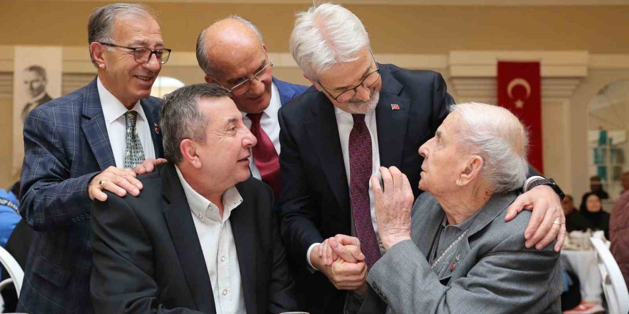 Başkan Turgay Erdem şehit yakınları ve gazilerle iftarda buluştu