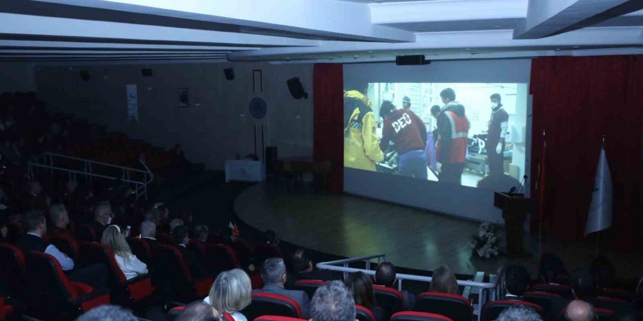 Dokuz Eylül’den deprem belgeseli