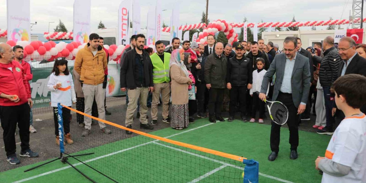 Bakan Kasapoğlu: "Spor, rehabilitasyon açısından önemli bir unsurdur"